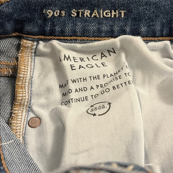 American Eagle Outfitters Women's 90's Straight Denim Stretch Jeans Sz 2 long - Picture 11 of 11
